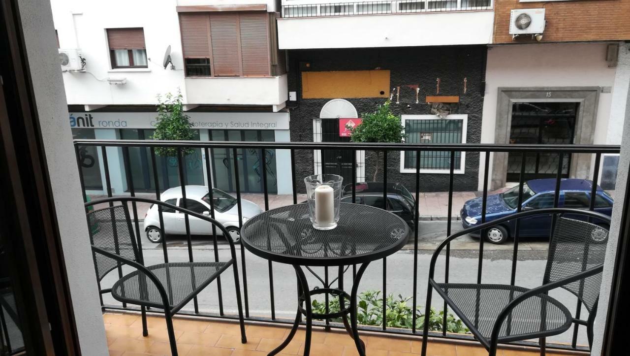 Apartamentos Alameda Ronda Exterior foto